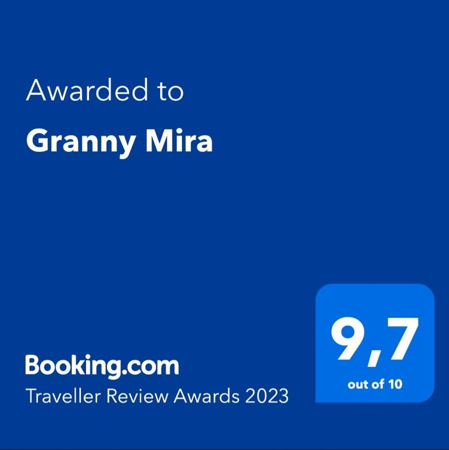 Granny Mira Apartman Omiš Kültér fotó